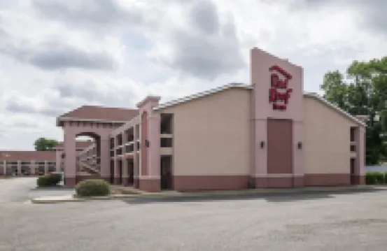 Red Roof Inn Virginia Beach - Norfolk Airport Hotels near Chick's Beach