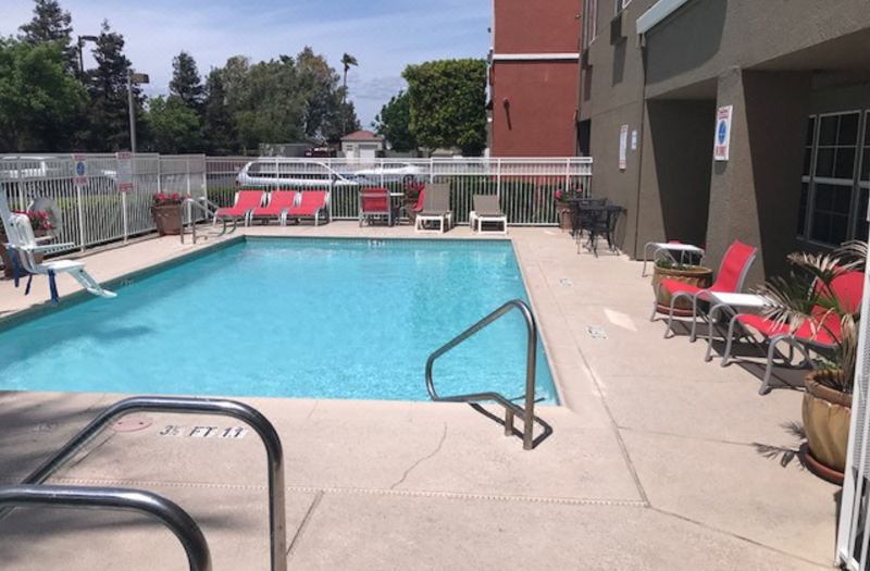 Holiday Inn Express & Suites Tracy by IHG photo 4
