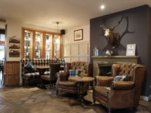 The White Hart Hotel Hotels in Hampton Wick