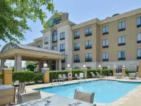 Holiday Inn Express & Suites SAN ANTONIO NW-MEDICAL AREA by IHG Hotels near Dellview Park