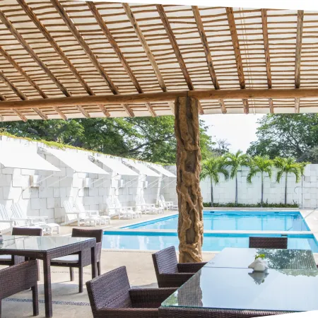 Holiday Inn Acapulco la Isla, an IHG Hotel