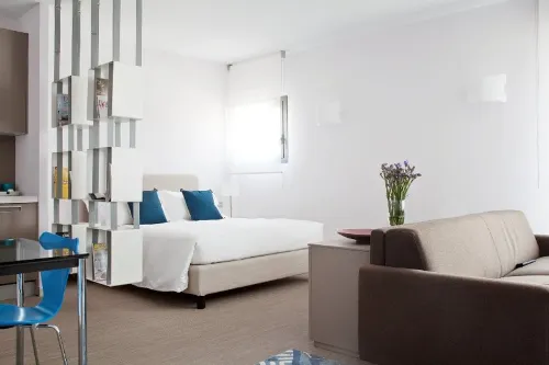 잠발라 럭셔리 아파트먼트