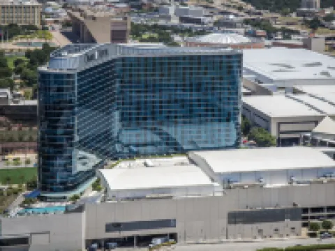 オムニ ダラス ホテル ダラスのホテル