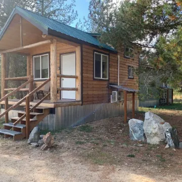 #22 Tranquil Pines Horse Friendly Tiny House