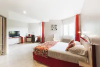 Hôtel Causse Comtal Rodez, the Originals Relais Hotel a Estaing