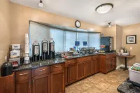 Best Western Sicamous Inn - breakfast