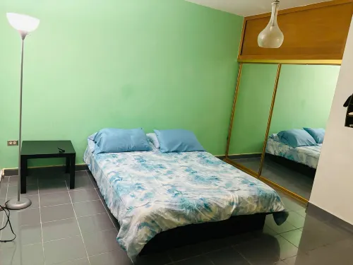 Hike, dive, water, fun, one minute walk to beach - Homestays
