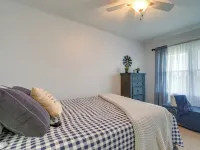 Deck & Pasture Views! Bealeton Farmhouse Escape Hotels in Fauquier County