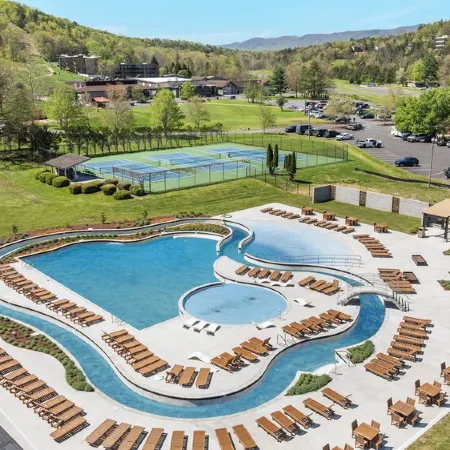 4Bd Brand New - Modern & Spacious, Pet Friendly, Hot Tub, Mt View Retreat