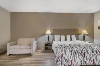 Red Roof Inn La Porte - 2-Star