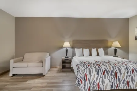 Red Roof Inn La Porte