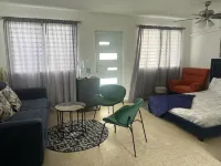 Garden Studio with Pool,Parking Near Airport