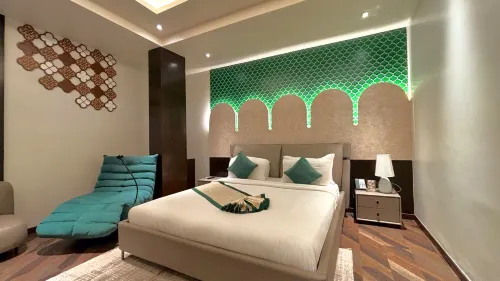 The Long D Hotel and Banquet