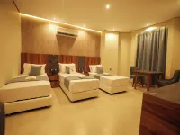 Sama Hotel Sherif Bash 鄰近阿塔巴的酒店