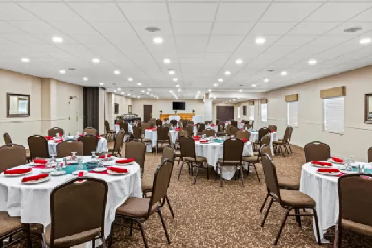 Lumber Jack Lodge, Ascend Hotel Collection Отели в г. Запад Бранч Тауншип