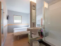 Ibis Budget Ambérieu-en-Bugey Château-Gaillard Hotel a Varambon