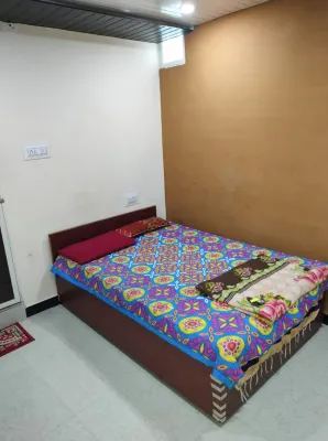 Kailash Kuti Guest House - Pensions