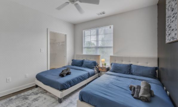 Upscale King 3BR Suite Mins to Downtown Raleigh