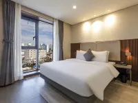 Hound Hotel Gijang-osiria Hotels near 해파랑길 3코스 시작점(대변항)