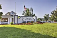 Branson Resort Condo w/ Lake Taneycomo Access! - parking