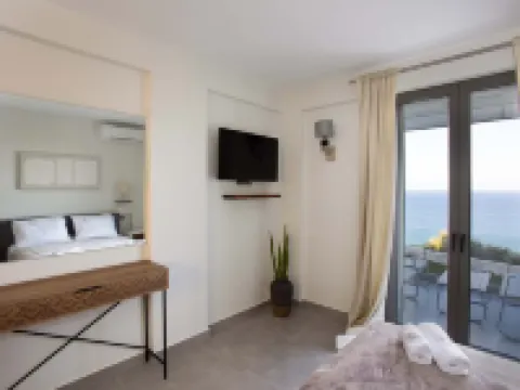 Eneos Boutique Residence - Koroni Garden Gem Hotels in Koroni