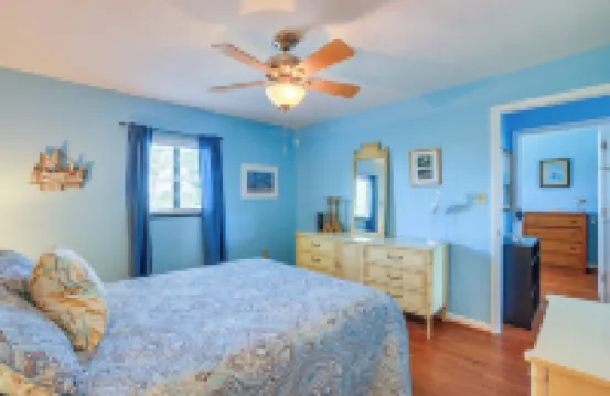 Waterfront Duplex w/ Dock & Views: Near Town!