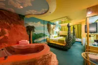 Fantasyland Hotel - Bathtub