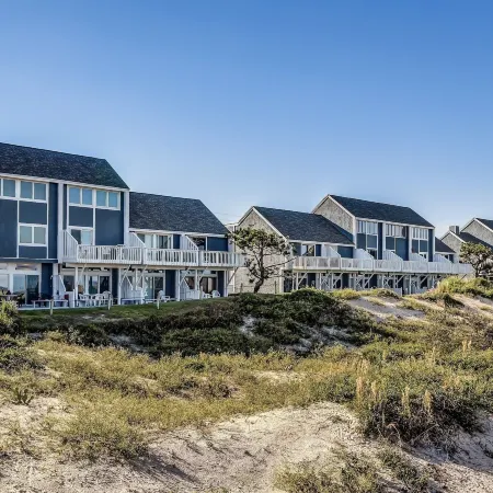 Steps to the Beach - 3Br Ocean View
