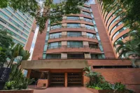 Hotel Leblon Suites Milla de Oro Hotel a 