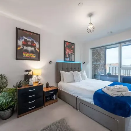 Stylish 1-Bed Apt in Harrow with Balcony Near Heathrow and Wembley