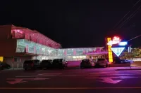 Pink Champagne Motel