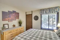 Walkable Brian Head Condo Steps to Ski Resort! - 2 étoiles