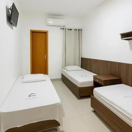 Hotel Nova Jerusalém Отели рядом с достопримечательностью «Торговый центр Mega Moda»