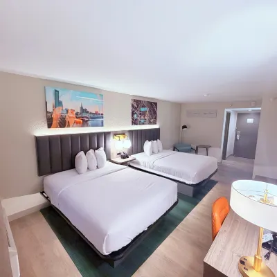 La Quinta Inn & Suites by Wyndham Nashville Airport/Opryland Hoteles cerca de Cumberland River Pedestrian Bridge
