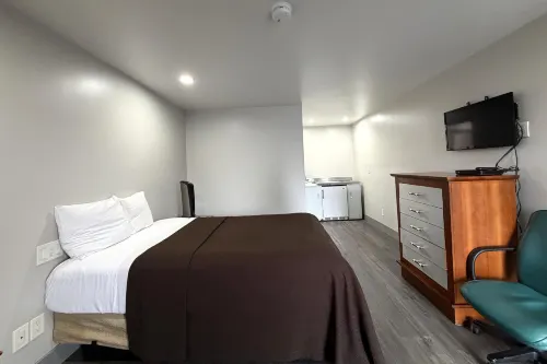 6 Rivers Motel Fortuna Near Hwy 101 - Wifi