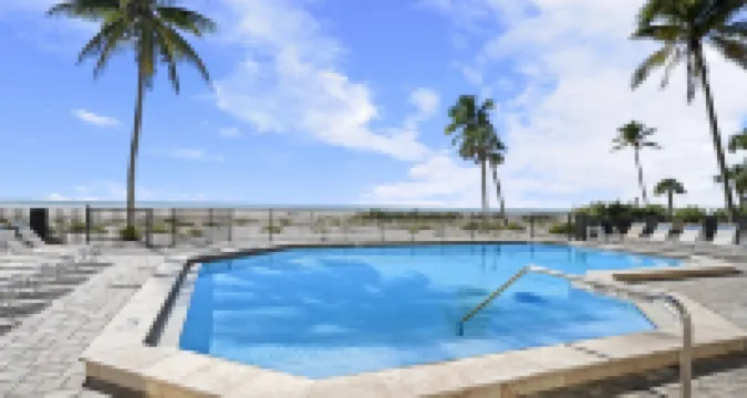 Mariner's Boathouse and Beach Resort by CoolVacay