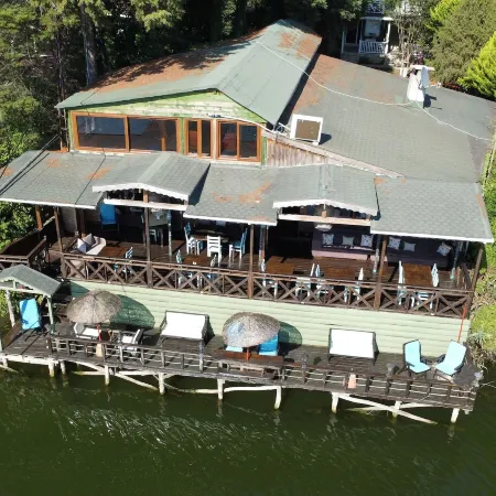 Sweet Home River Hotel