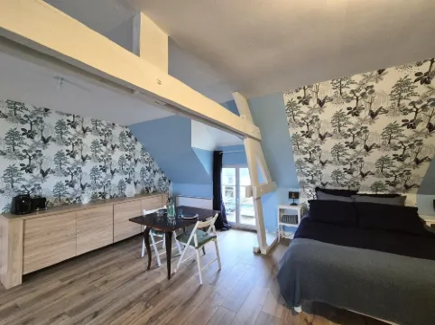 Normandy Couple Getaway With Garden