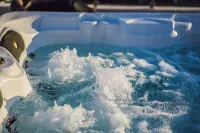 Cottage in Cornwall by Helford River & Hot Tub