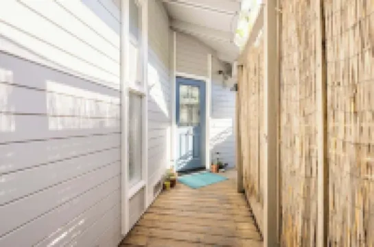 Aptos Beach Retreat • Hot Tub & 5 Min Walk to Sand Hotels in Aptos