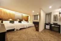 Busan Station Maximum Hotel - New
