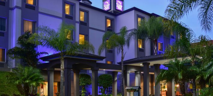 Sleep Inn Hotel Paseo Las Damas Hotel di San Jose