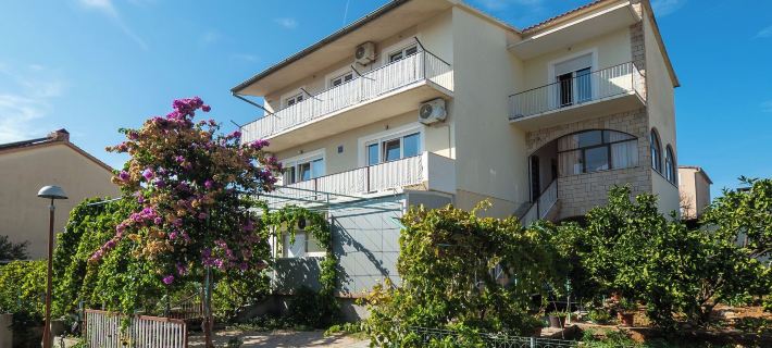 Apartment Luketa Ξενοδοχεία στην πόλη Primosten