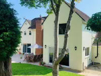 Brooklands - Boutique