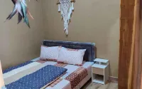 Full House 2 Bedroom Delavega Guest House 2