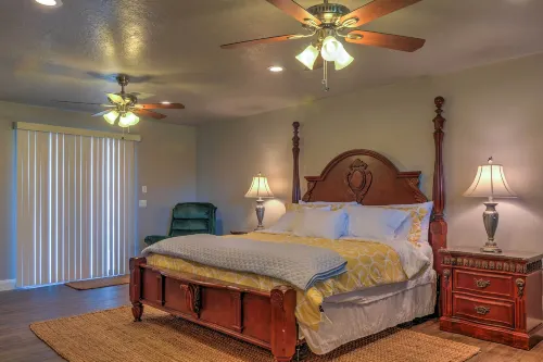 Central Escalante Home ~ 5 Mi to Grand Staircase! - 3-Star