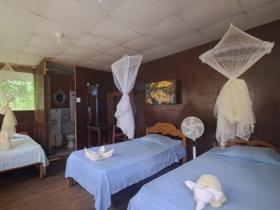 Jacamar Lodge Expeditions