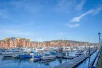 High Floor Meridian Tower - 3 Bedroom - Swansea