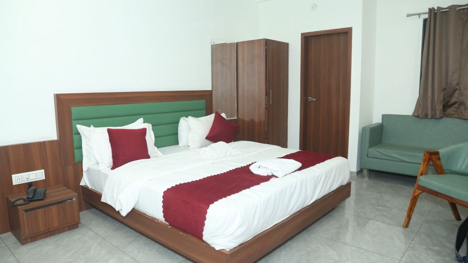 Hotel Akash Palace