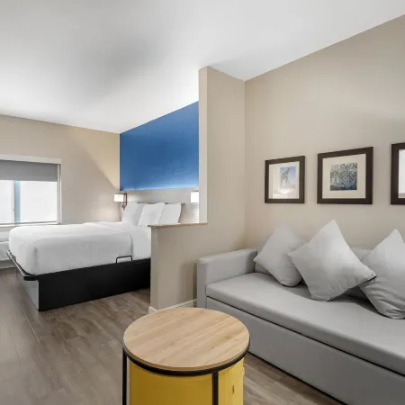 Comfort Suites West Jacksonville
